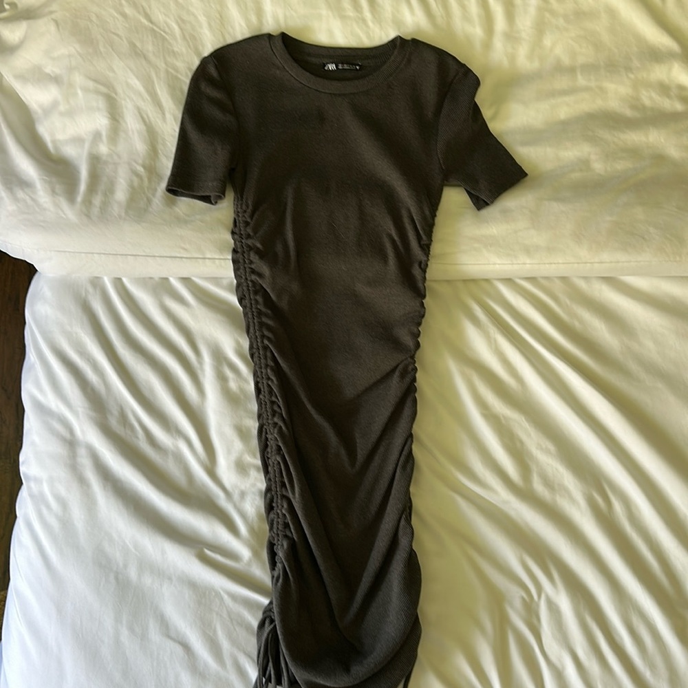 Size Small: Gray Zara Dress